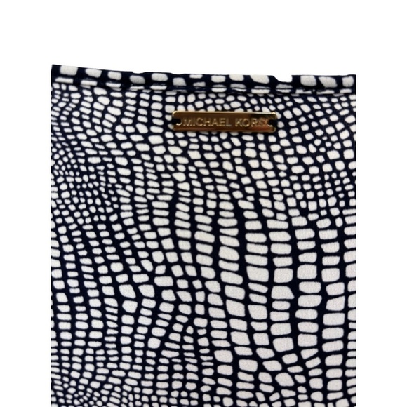 Michael Kors Black and White Patterned Top Cold Shoulder - Picture 2 of 4